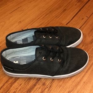 Under Armour street encounter shoes